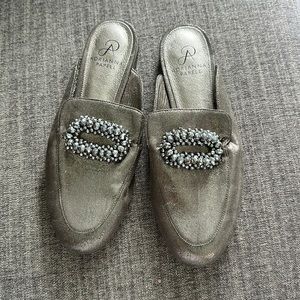 Adrianna Papell, EUC🥰 please see pictures for details and ask questions.